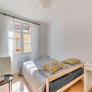 2 Bedroom In The Heart Of , Marseille France